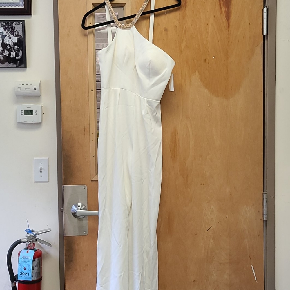 Ie/Ena by McDougal cream Halter jumpsuit 4